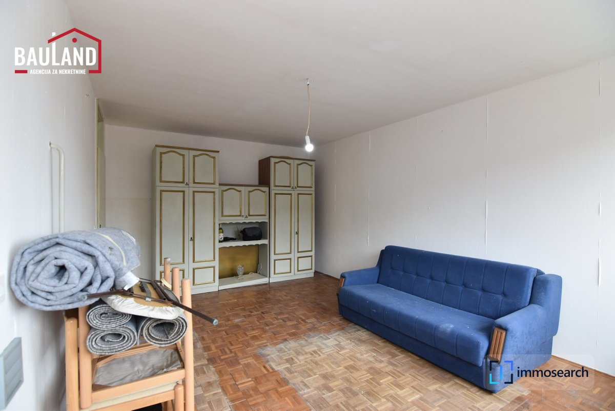 TraumImmos's tweet photo. Koševsko brdo, Muhameda Hadžijahića: Garsoniera mit 30 m² im zweiten Obergeschoss, Preis auf Anfrage. Ruhige Lage, reserviert, mit Kellerraum und elektrischer Heizung; Gasinstallation vorhanden.

Mehr erfahren: https://t.co/XDrAQVm60u

#Sarajevo #Centar #Koševskobrdo #Wohnung https://t.co/2ucGZN6c7j