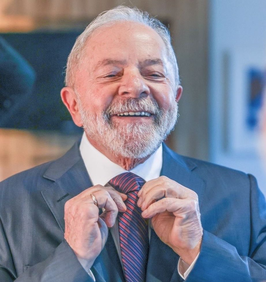 PortalBabados's tweet photo. 🚨Presidente Lula: “Nunca pensei que colocar um prato de comida na mesa de um pobre geraria tanto ódio em uma elite que se farta de jogar comida no lixo todos os dias.” https://t.co/l4IsXKlWKD