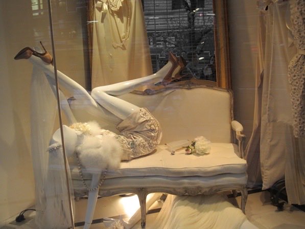 veivetchica's tweet photo. lanvin window displays, from the late 2000s and early 2010s… bring back fun visual merchandising! https://t.co/i8yRZpxZyu
