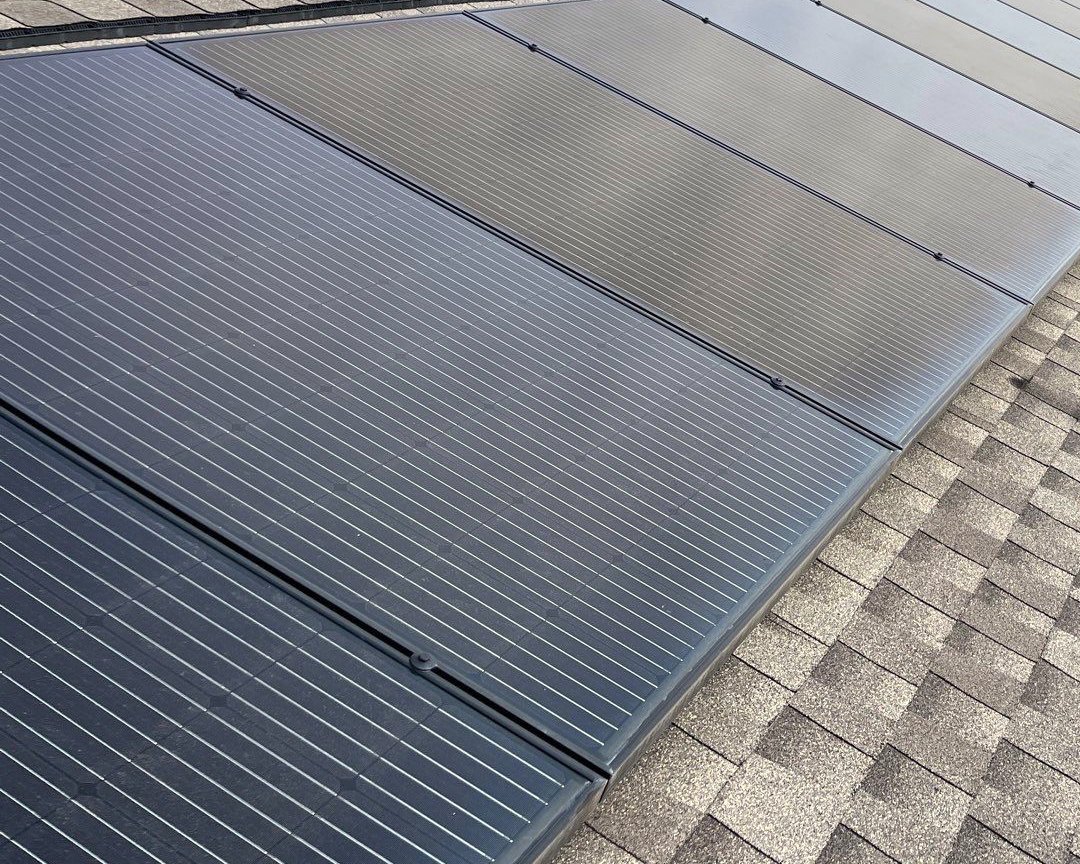 powerwashocala's tweet photo. Dirty solar panels? We clean those, too! Take a look at our new article, then call or text Rich for a quote: 352-875-8098. https://t.co/ANVVljAvhC https://t.co/62LxeoAb02
