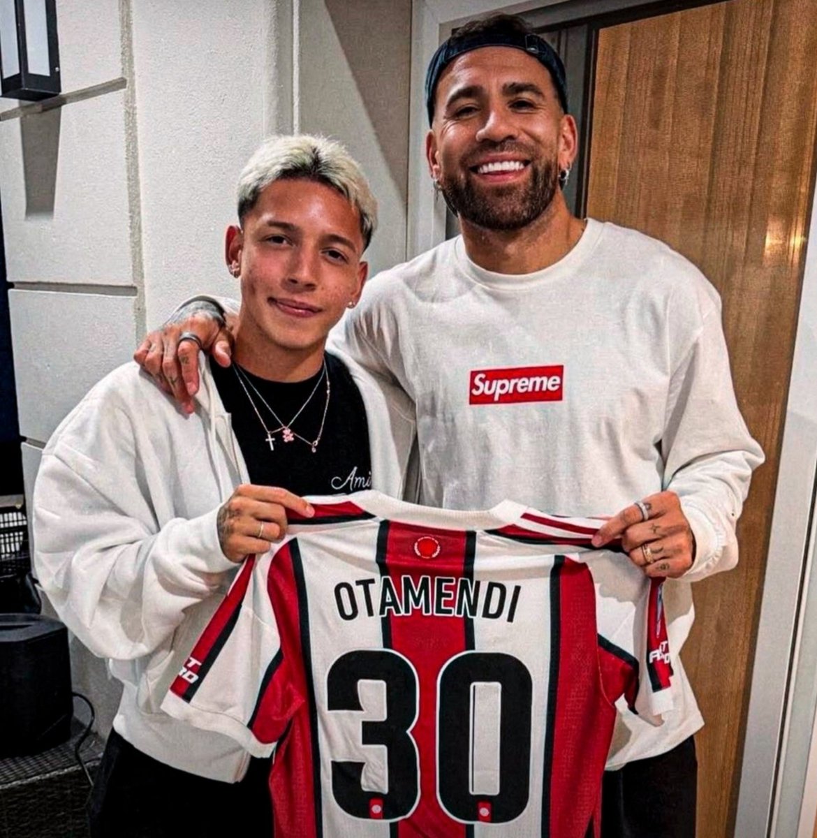 frabigol's tweet photo. EL PEOR TÉCNICO DE LA HISTORIA DE RIVER. https://t.co/CO1aAYhvfa