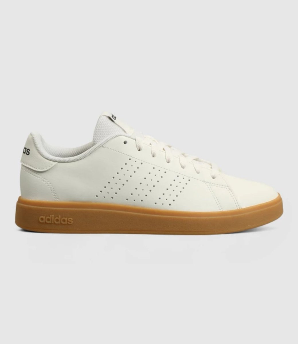 IAmNisar007's tweet photo. Sneakers I have rn, https://t.co/IGWYxILFpR