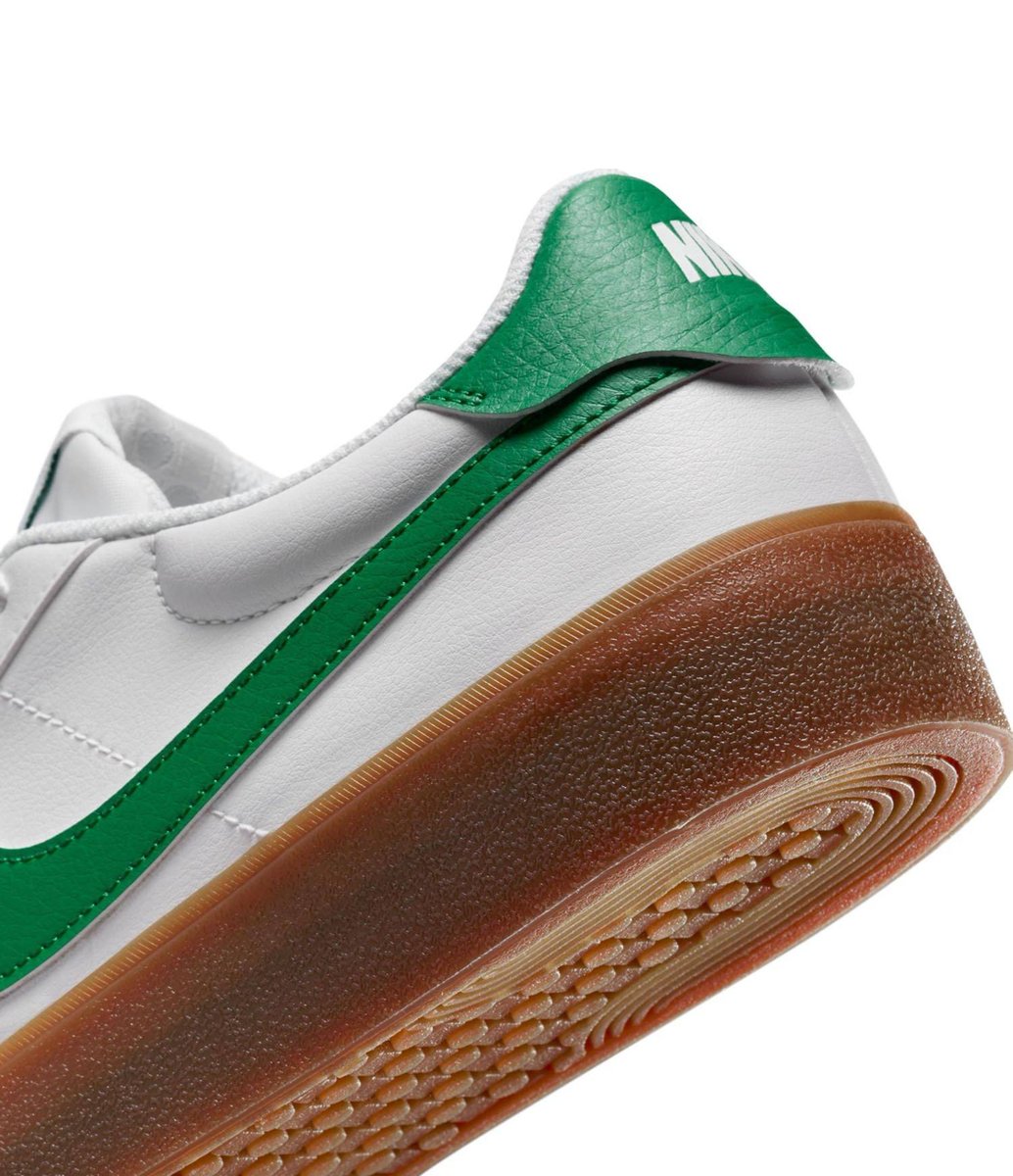 IAmNisar007's tweet photo. @adidas @PUMA Sneakers I'm planning to buy... https://t.co/kvFgd4D2zP
