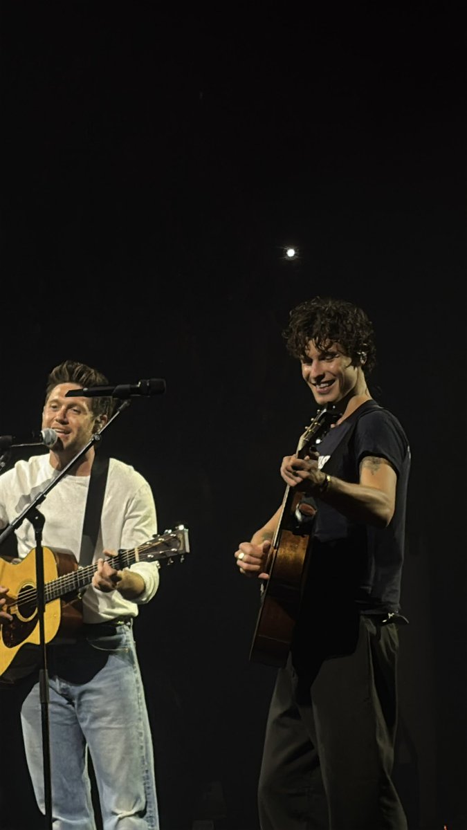 louislxvr's tweet photo. 3 things I will never shut up about : 
Watching the big 3 https://t.co/S0XR0aHvR5