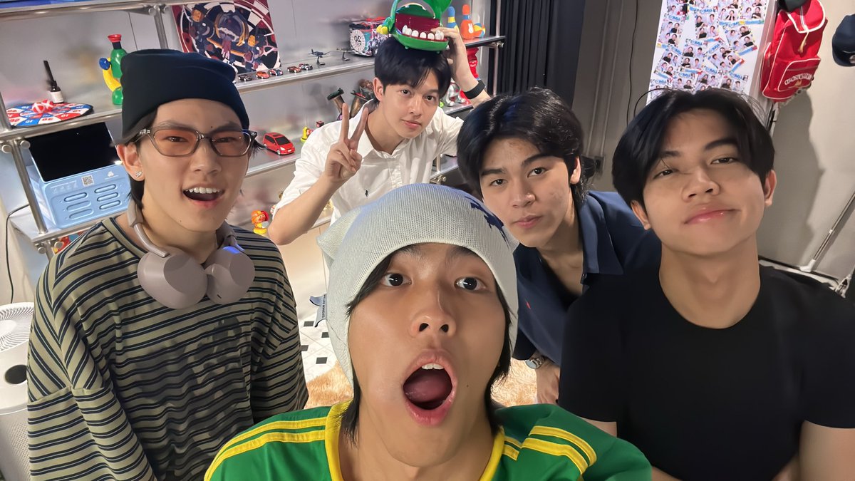 ddadreame's tweet photo. มาค้าบบบบบ

LOVEX3 A TURNING POINT 

#LOVEx3_EP8 https://t.co/MfCTN8OI6Z