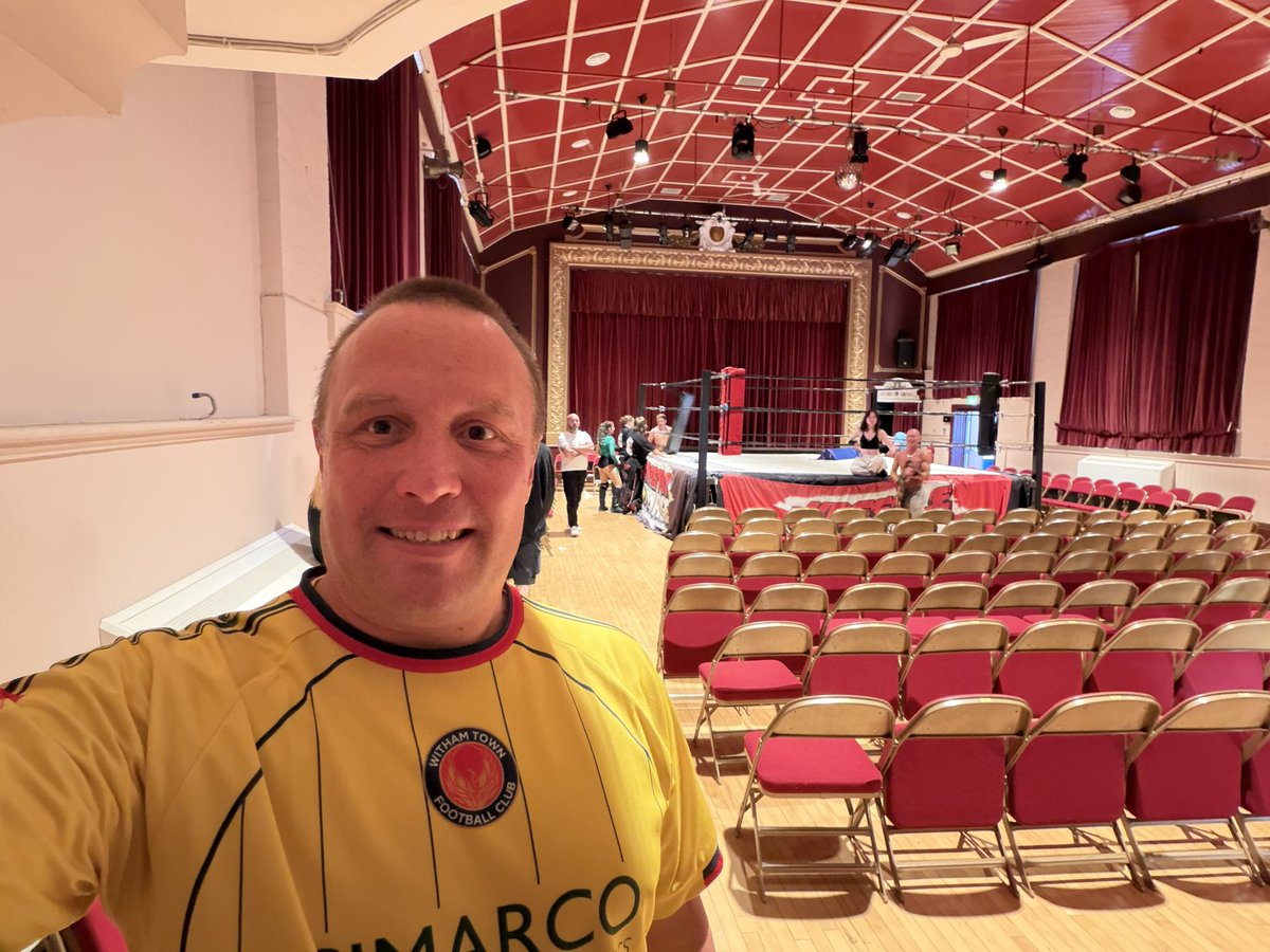 JamesBeardwell's tweet photo. I just been to watch the @WrestleForceUK at the Witham Public Hall today! I really enjoyed it! It’s also been great to meet some of the wrestlers afterwards too! 👍🏻🤼 https://t.co/KpXewHU3P4