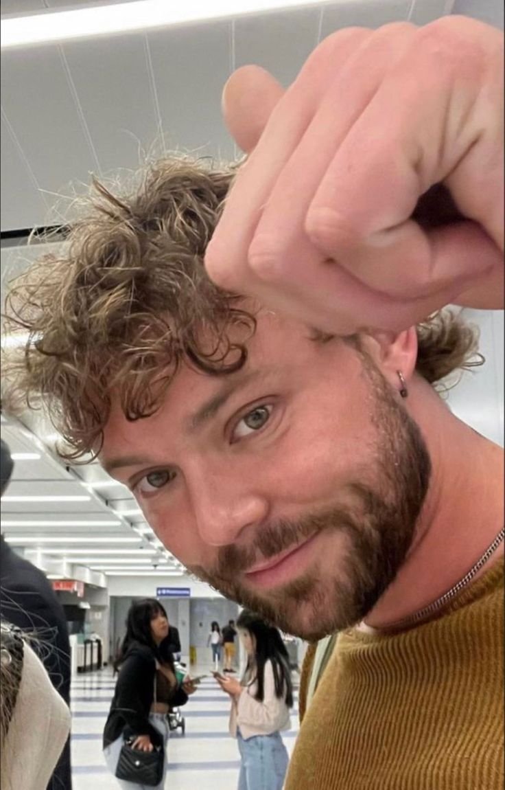 ashschest's tweet photo. beardsos you're doing things to me......

Please reply with your best beardsos pics. I need them https://t.co/ts0i0IRWsN