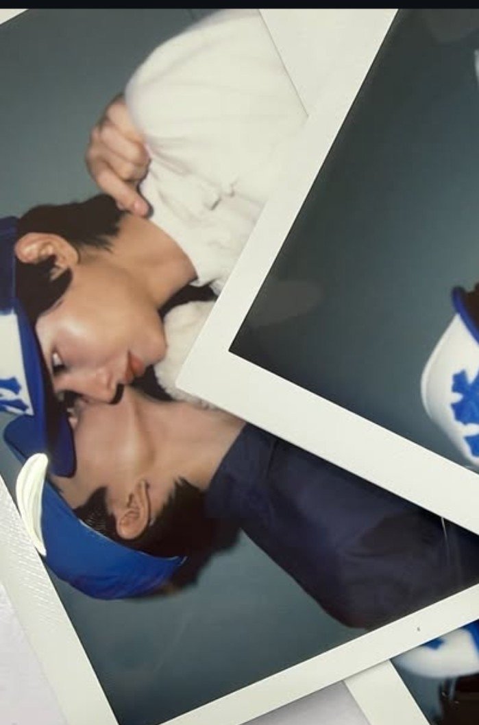 b4biitch's tweet photo. OFF JUMPOL KISSING GUN ATTHAPHAN!!!!!!!! I'm dead

#OffGun #ออฟกัน https://t.co/bfcvgmPSbu