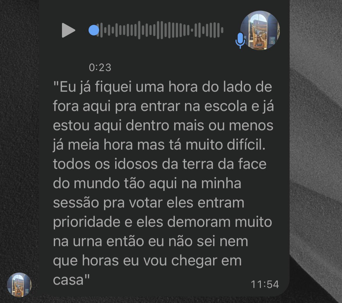 ddlswft's tweet photo. nao ironicamente minha mae https://t.co/aEUOcZjqAE