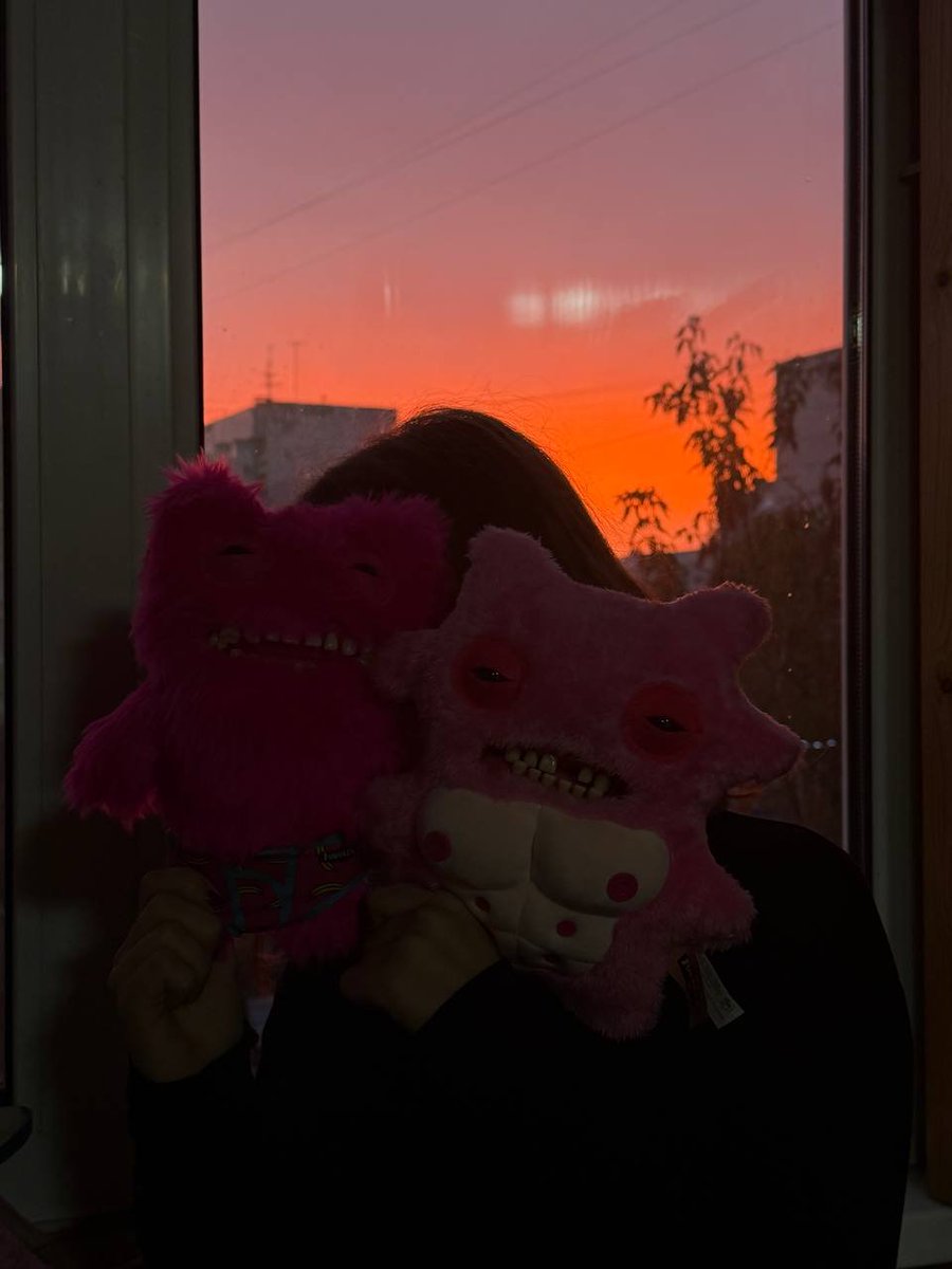 petitlivna's tweet photo. Я зависима от них👾 https://t.co/xKEH6z4qZR