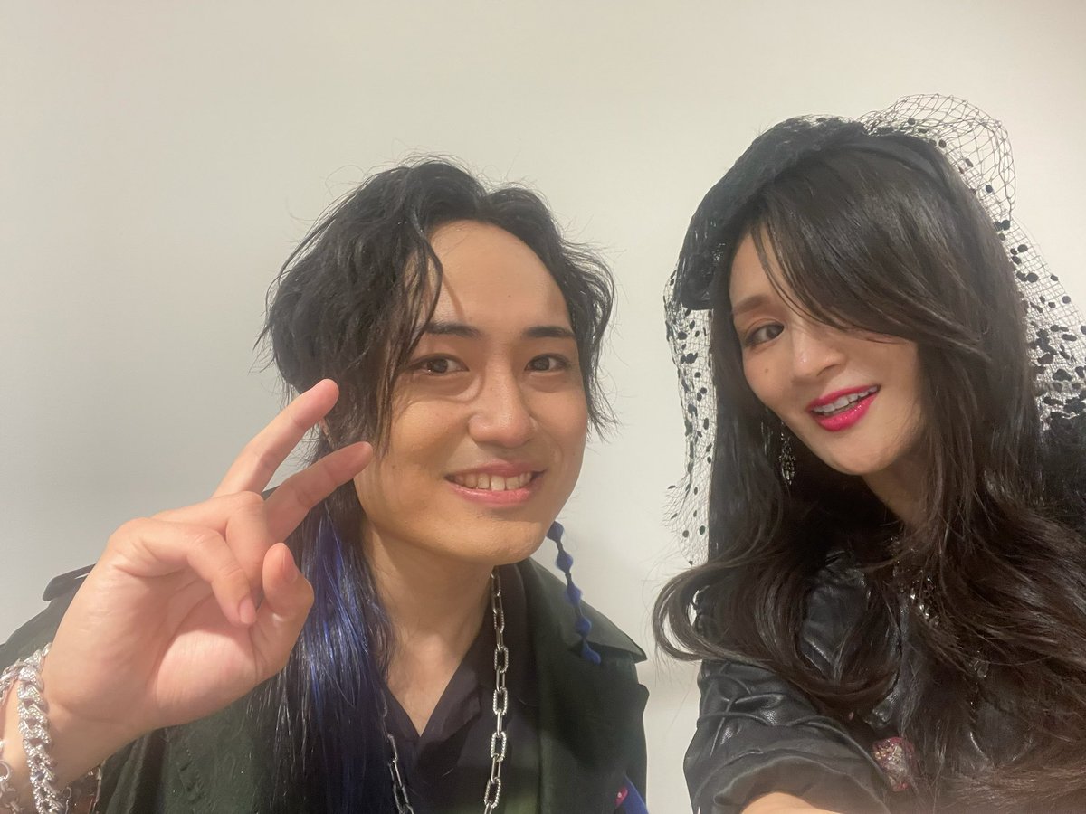 holy_kobayashi's tweet photo. ◎小林ゆうですなう。
#ヒプマイ12thライブ
帝統さんと一緒にお写真を撮らせていただきました！
野津山くん、ありがとうございました！！ https://t.co/bbF2hdWjep