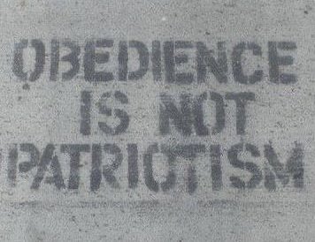 amitylee13's tweet photo. “Disobedience is the true foundation of liberty. The obedient must be slaves.” 

- Henry David Thoreau https://t.co/urbYOrTH9J