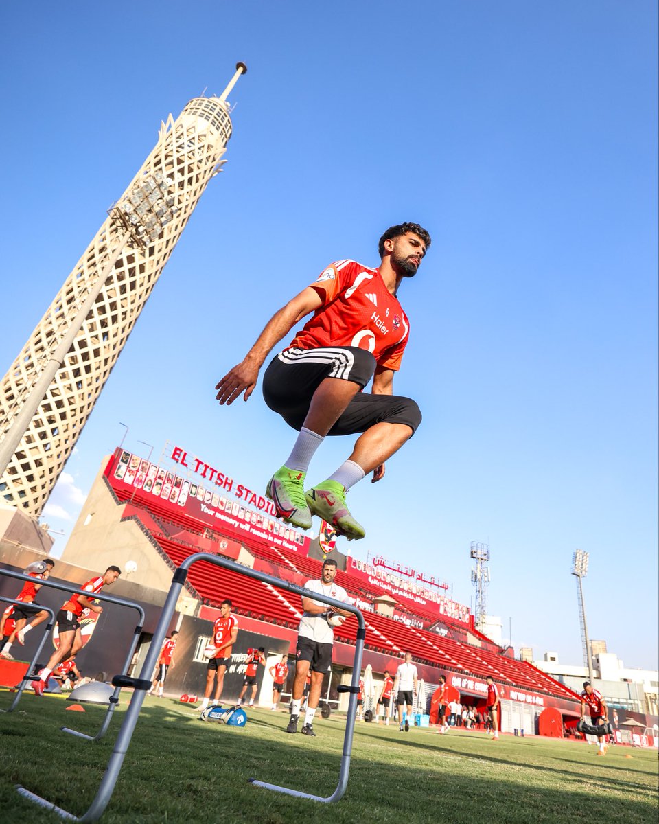 AlAhly's tweet photo. 🔴 مران فريقنا اليوم في التتش 🦅 https://t.co/LABjuPQSDJ