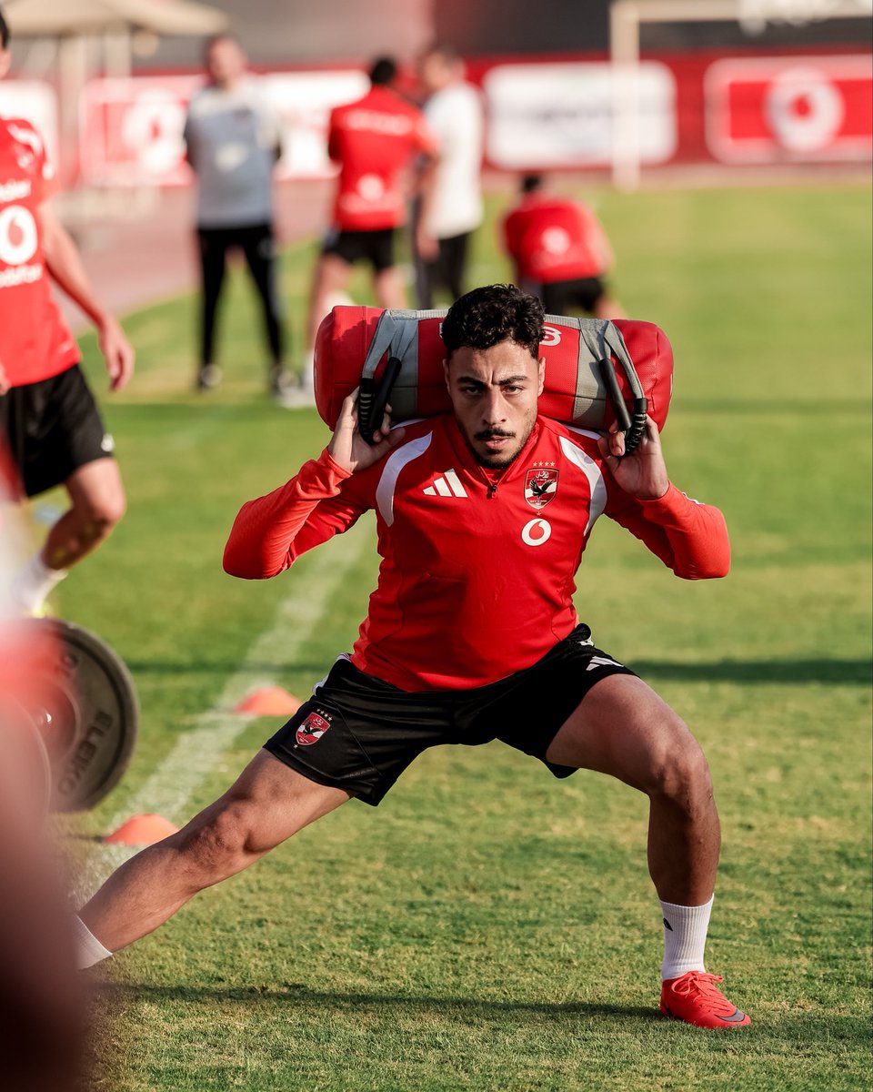 AlAhly's tweet photo. 🔴 مران فريقنا اليوم في التتش 🦅 https://t.co/LABjuPQSDJ