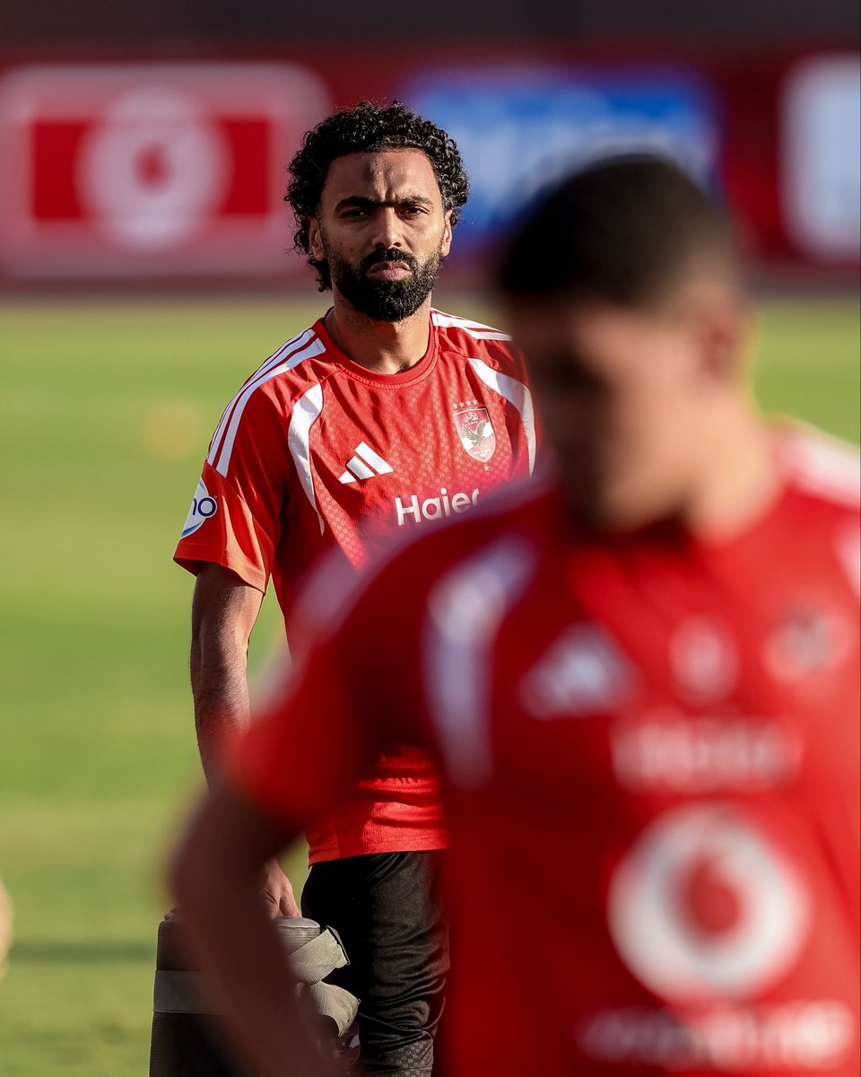 AlAhly's tweet photo. 🔴 مران فريقنا اليوم في التتش 🦅 https://t.co/LABjuPQSDJ