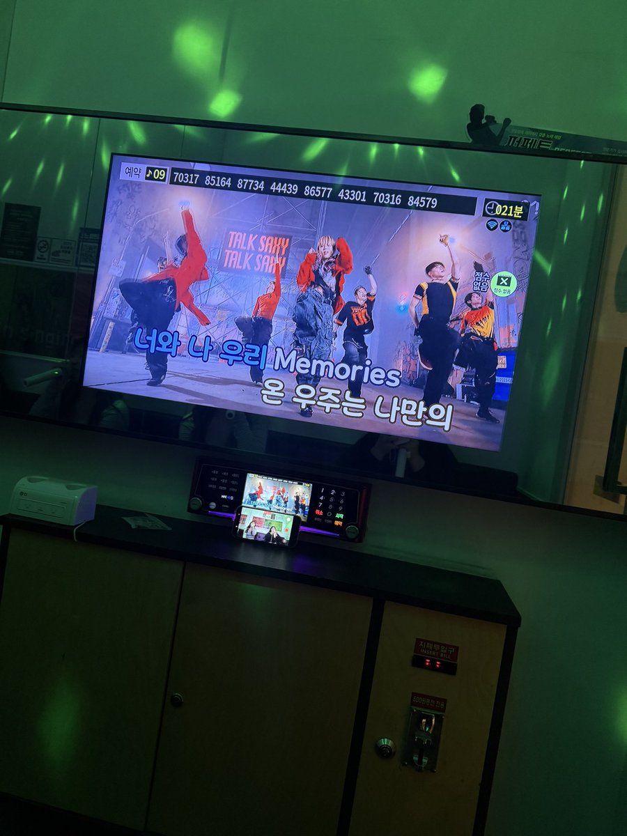 umowacs's tweet photo. 날씨좋고 기분도좋고👯‍♀️ https://t.co/l5668QSY5n