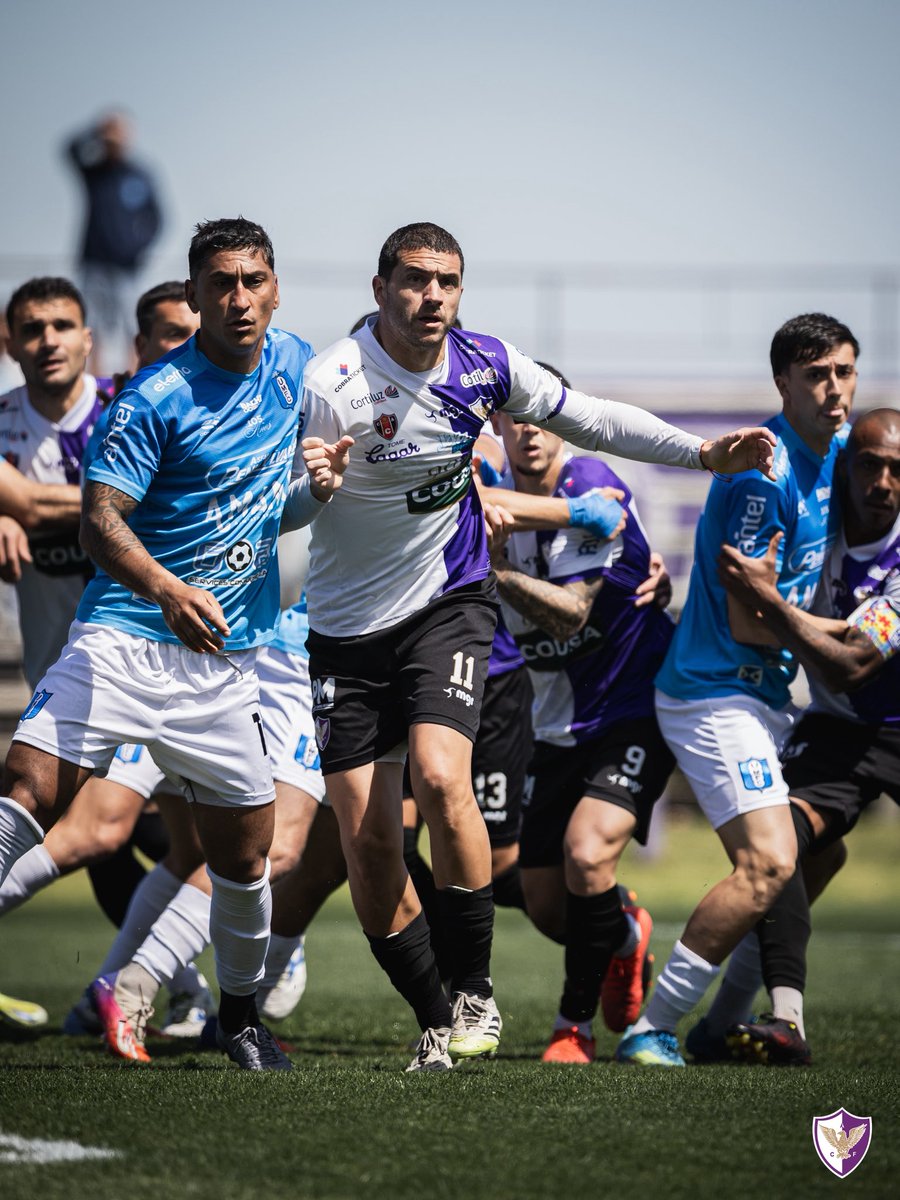 CAFenix_'s tweet photo. 👊 Luchando cada pelota https://t.co/sRSfEtFxDh