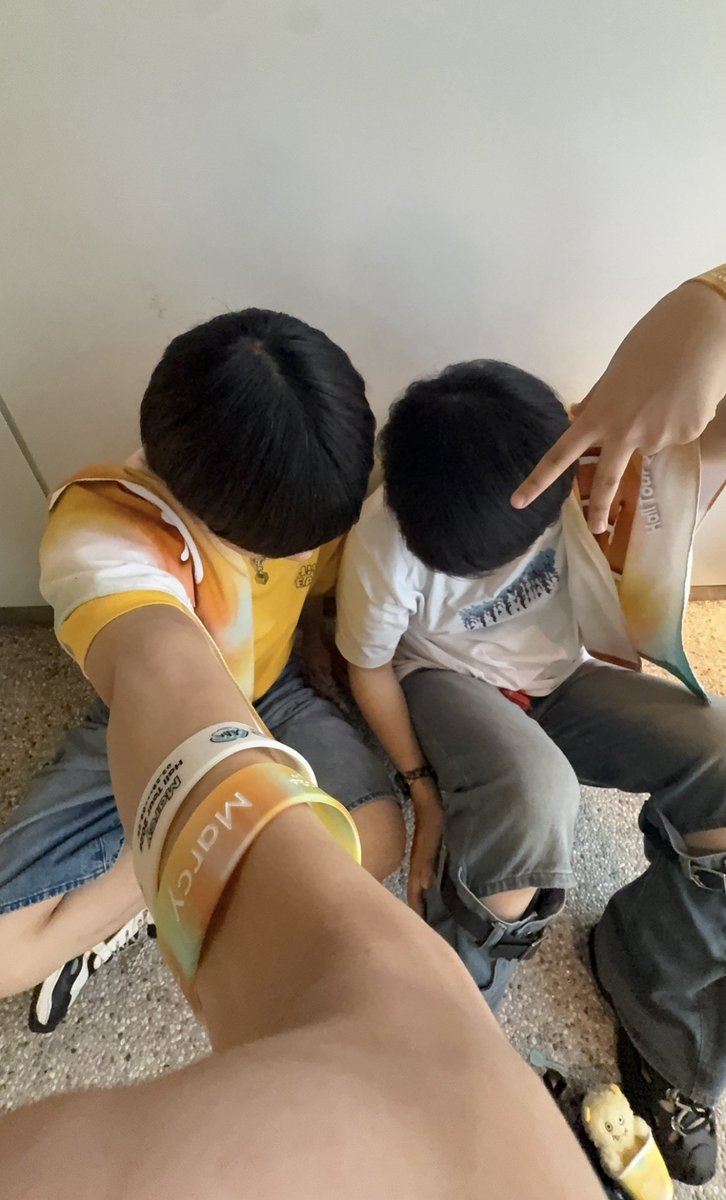 925_ry_ss's tweet photo. 音楽の話で盛り上がれる人と繋がりたい‼️

 #邦ロック好きと繋がりたい #邦ロック好きな人と繋がりたい #日曜日だし邦ロック好きと繋がりたい #日曜日だし邦ロック好きな人と繋がりたい https://t.co/rASnmfAeOi