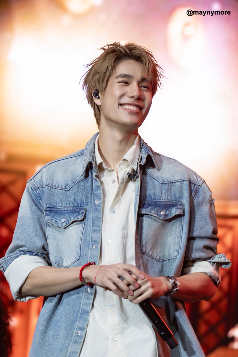 maynymore's tweet photo. น้องยิ้มมีความสุขมาก🫳🏻🫳🏻

PHUWIN 1ST FANCON IDN
#2026Phuwin1stFanconinIndonesia
#phuwintang https://t.co/4LaSW747kK