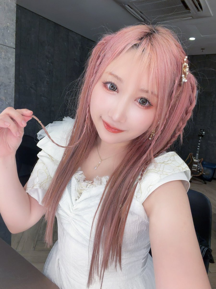 harupidrums's tweet photo. Thank you Kuala Lumpur!!🇲🇾
#LOVEBITES #Haruna https://t.co/SMRkHndCaU