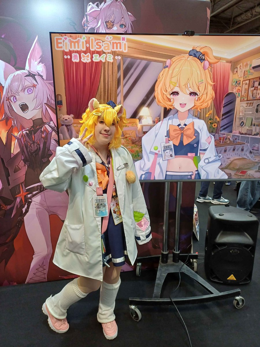 ichinyancos's tweet photo. First post ♡
My first Vexpo was very fun!
My dream came true and I met Eimi Isami my beloved hampter I almost teared up...
Also met the labhams and UK Phase fans everyone was so nice with me, got spoiled by gifts thanks again 😭
I will be back next year for sure !
#hamsterpiece https://t.co/UT1VWWqOo7