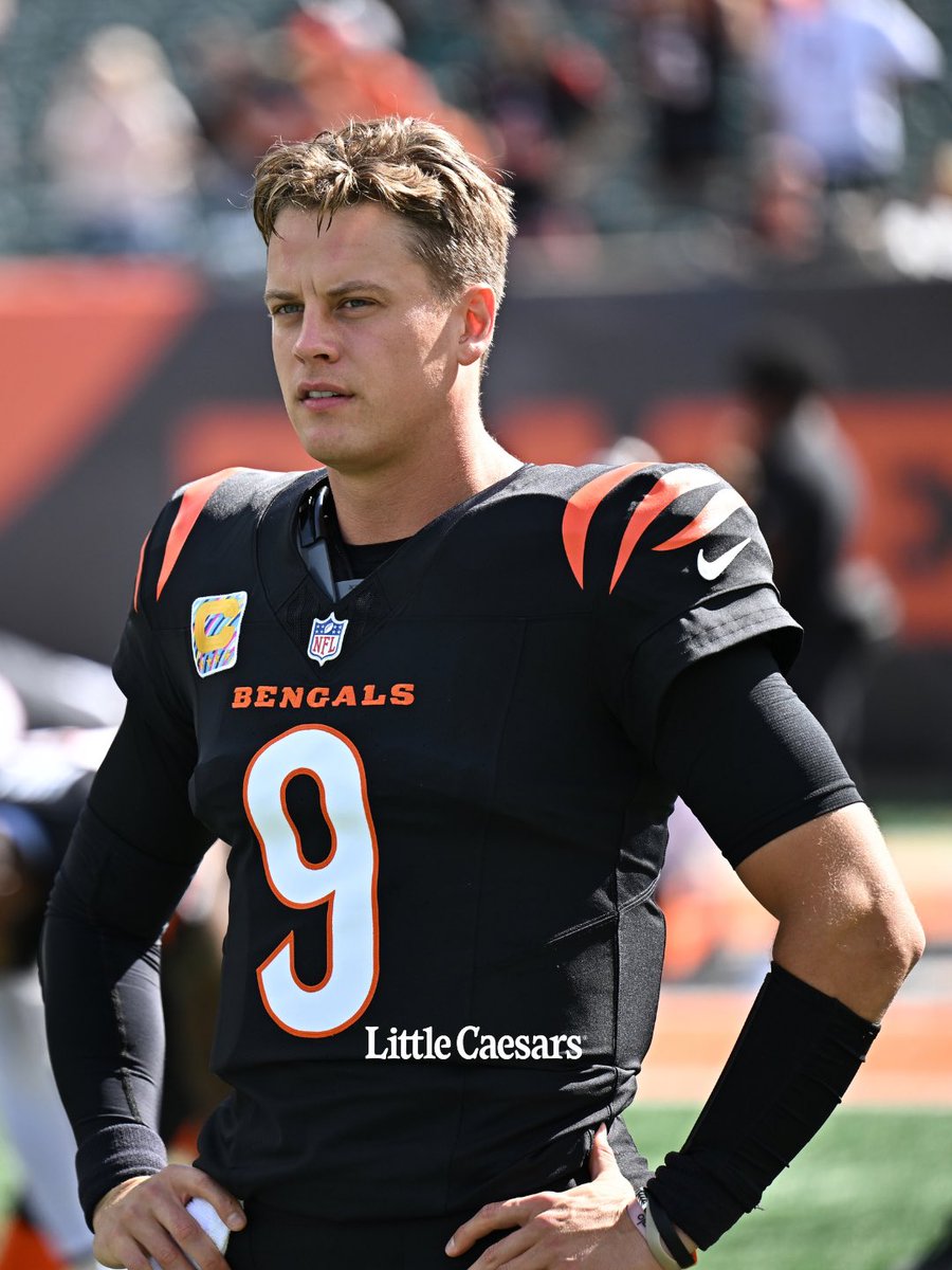 Bengals's tweet photo. Game starts 🔜 https://t.co/LO0o8OTdXF