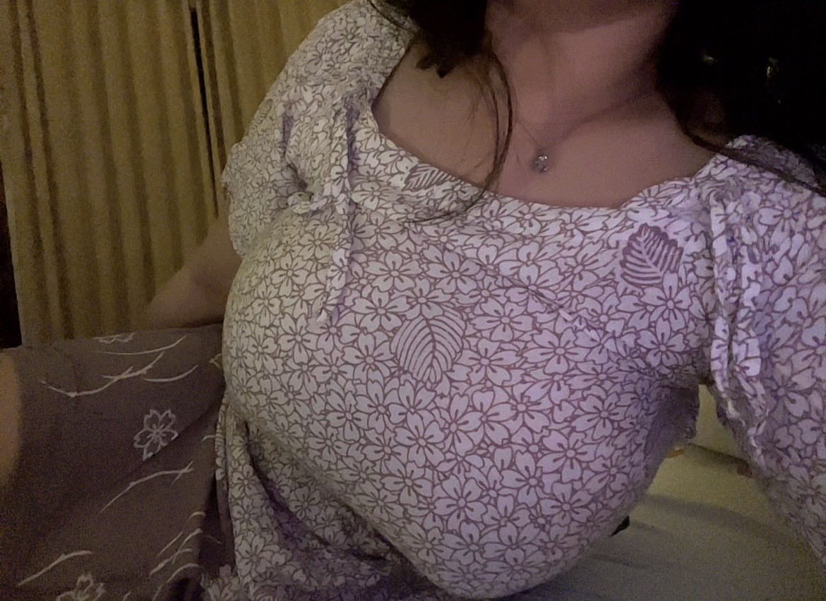 layrough tweet picture
