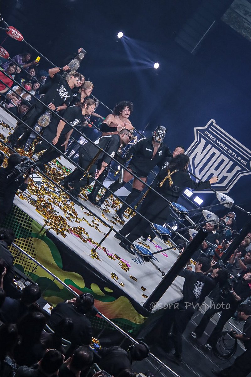sora_PWphoto's tweet photo. #ヨシ・タツさん、 引率の先生だな…。

2026.10.4
国立代々木競技場第2体育館
#noah_ghc  #TEAM2000X #T2KX https://t.co/oZninH7Pu5