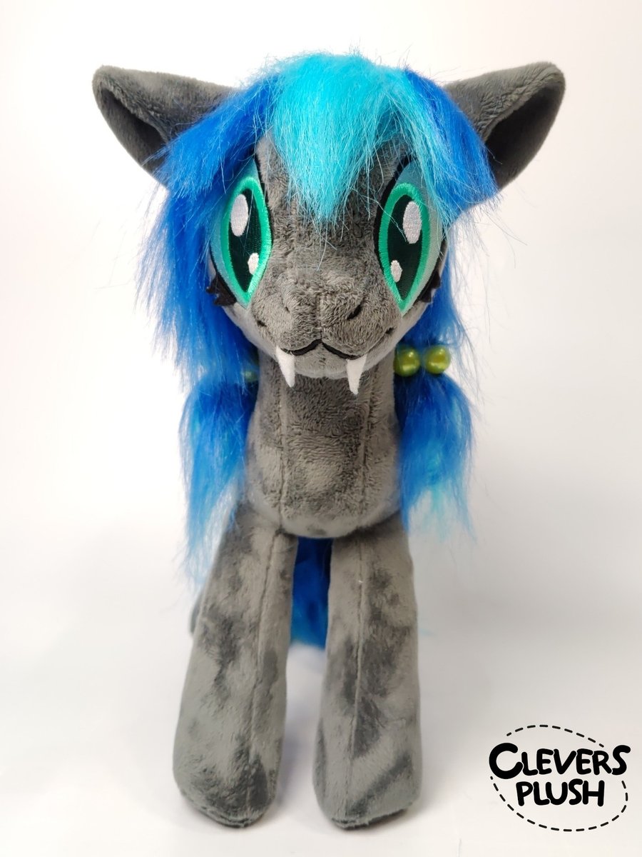 cleverscrname's tweet photo. Changeling Drone #13420 aka Aspis aka Pocky aka that cute bug thing from #tamers12345

Faux fur mane and flexible magnetic tongue.
I wanted to make her for a very long time now and finally did it!

Body pattern by MyLittleWaifu. https://t.co/IPuFIFVksg