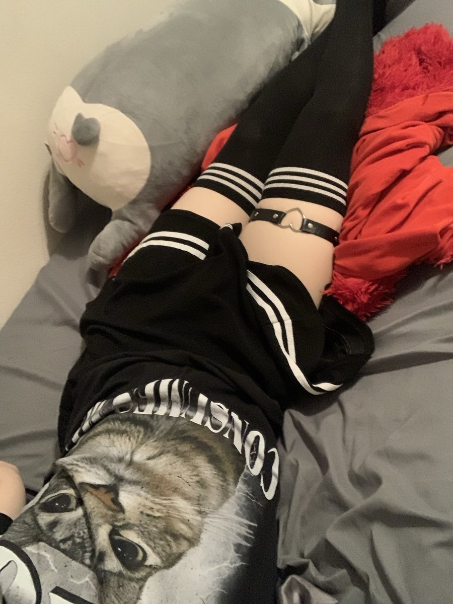 femstar76's tweet photo. Tennessee boys who i can date?? :3 https://t.co/Ev501gNCgs
