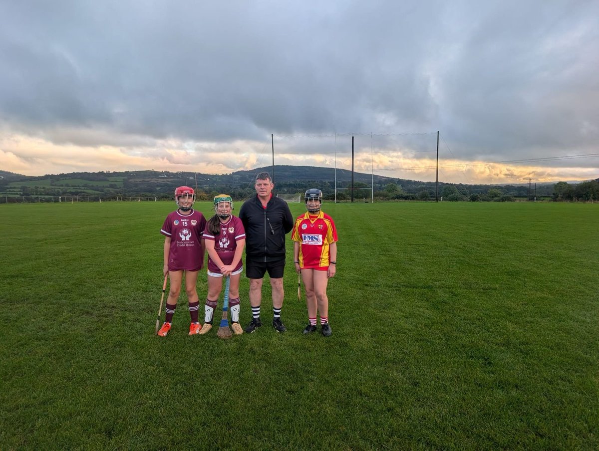 GaaBishopstown's tweet photo. Well done to our U12 Camogie teams who finished their League campaigns this weekend, culminating in a win against Sliabh Rua in the Group 1 top of the table decider.  Big well done to all the girls, parents and coaches for the hard work over the league!  #oneclub #baileabú https://t.co/U1NdiL8Hmn