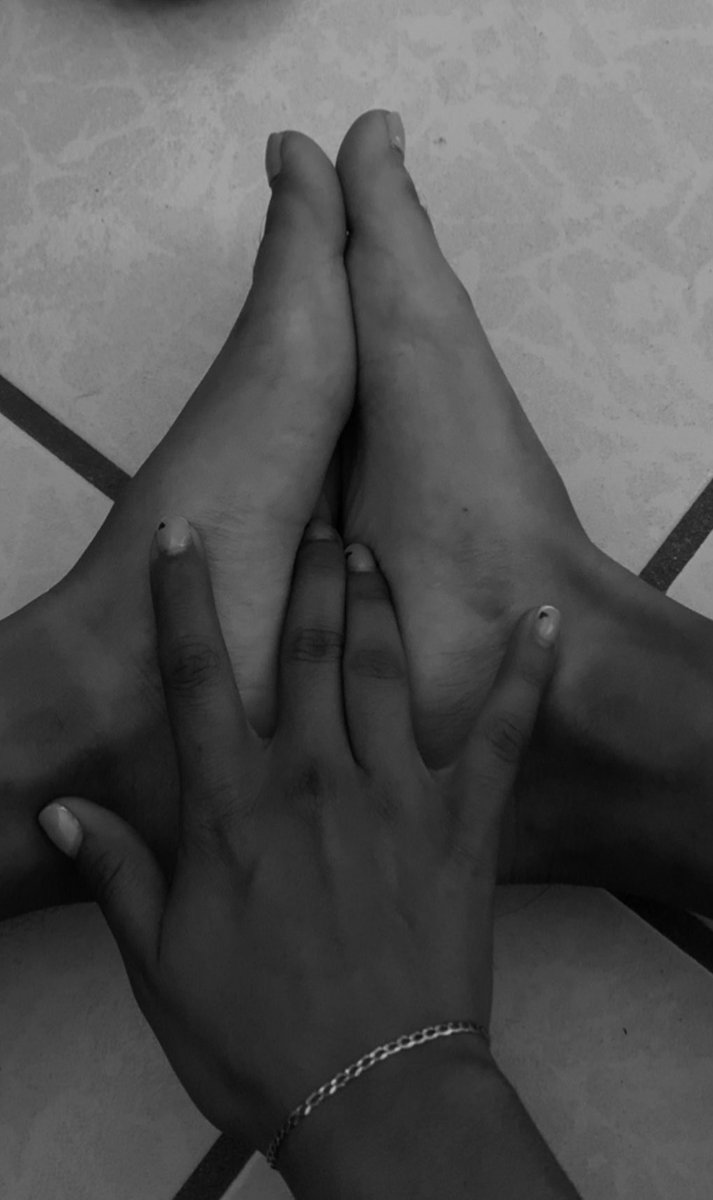 SashaRodribxo's tweet photo. Les gusta esto? 👀 
Te tengo mas contenido bonito y exquisito para ti 

https://t.co/FbZ0GvPCd8

#feet #pies #onlyfans #feetfetısh https://t.co/bPIOqES0IA