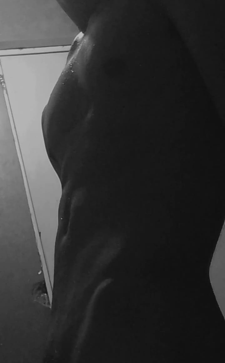 Novax_77y's tweet photo. Alguien para charlar un rato? Estoy aburridoo https://t.co/dKvPKihB3s