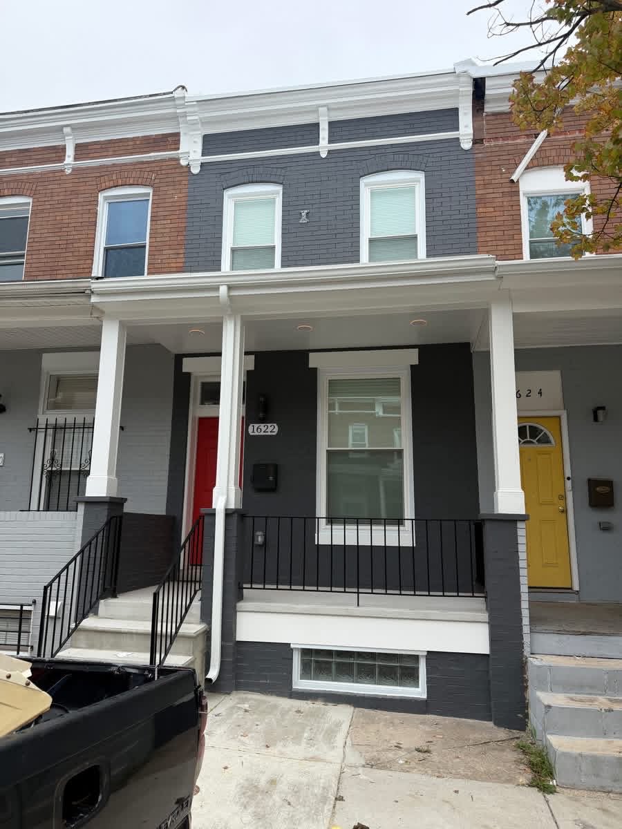 SenatorMcCray's tweet photo. For years, I wrestled with how broken the system felt &amp;  how hard it was to get vacant homes to the finish line. Through persistence and consistency, we have built a system where the courts, acquisition, permitting, and community developers work together
#IntentionallyFocused https://t.co/oYUZnEQrwf