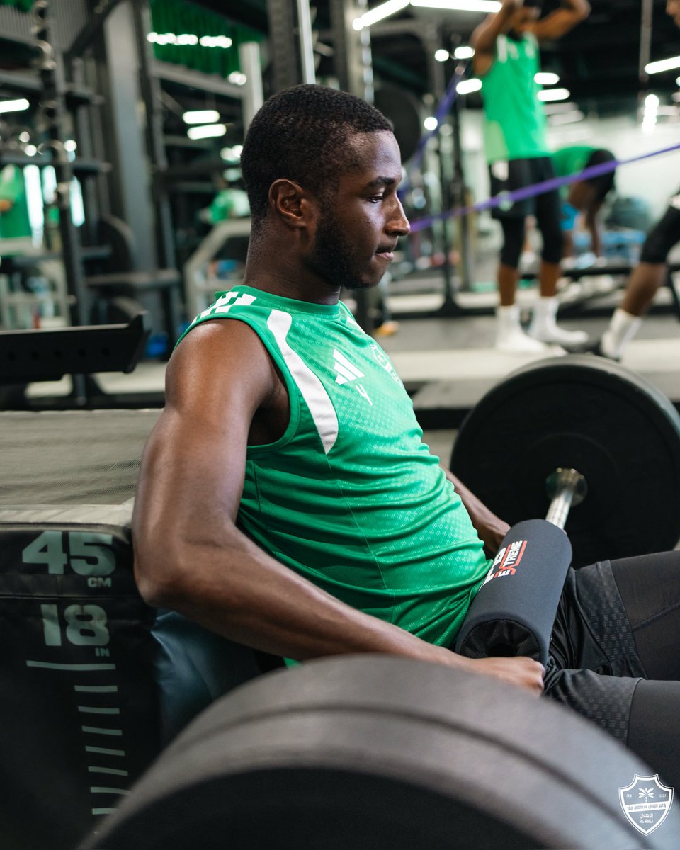 ALAHLI_FC's tweet photo. العمـل مستمـر ⏪🏋️

#الأهلي https://t.co/NclZEyrg2k