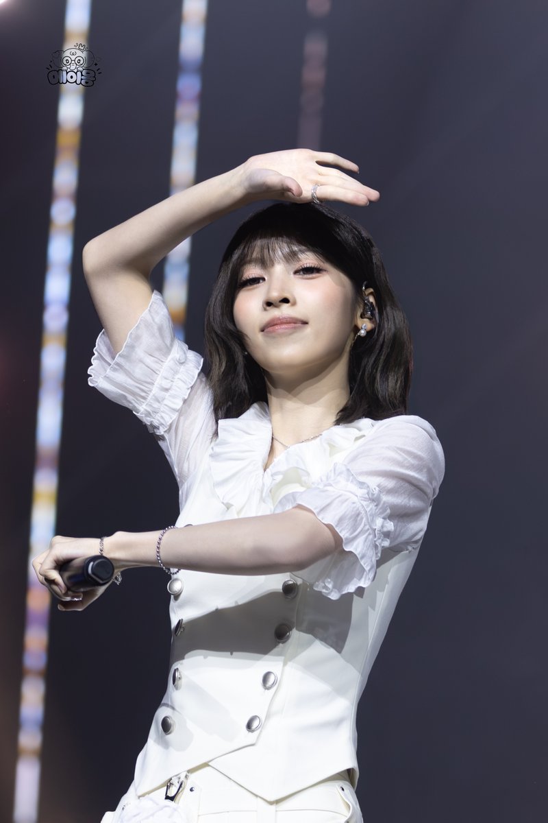 MayMon_G's tweet photo. 261003 입크 페스티벌 메이(1)

#리센느 #RESCENE #메이 #MAY https://t.co/Trnjk9Q7LS