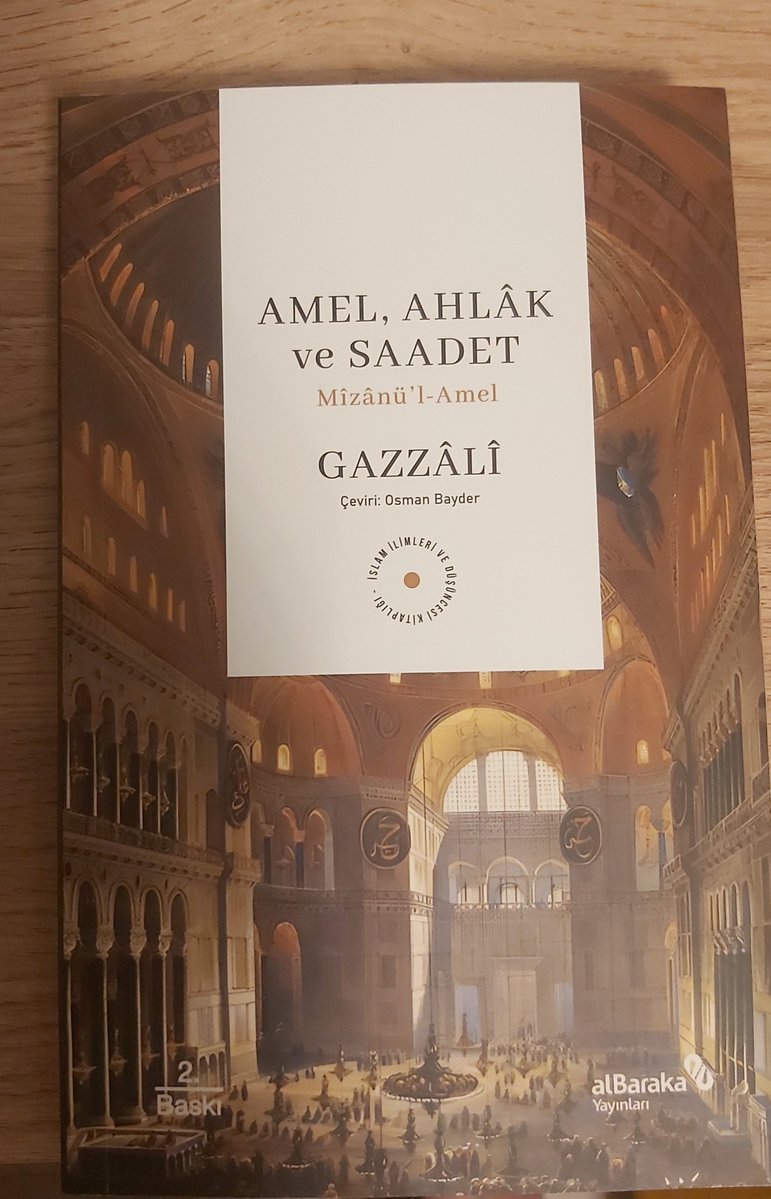MKalkanm's tweet photo. Gazzâlî’den zihinlere kazınacak öğüt/vaaz ölçüsü: Önce kendi nefsine öğüt ver!"

"Öğüt [vaaz] vermeye gelince ben kendimi buna ehil görmüyorum. Çünkü bir kimse önce kendisi öğüt tutmalı ve öğüt tuttukları belli bir nisaba [miktara] ulaştıktan sonra bunun zekâtı olarak başkasına öğüt vermelidir. Yanında nisap miktarı mal olmayan biri, nasıl zakât versin? Elbiseye sahip olmayan biri başkasını nasıl giydirsin? 

Çubuk eğik olursa gölgesi düz olur mu? 
Allah, Hz. İsa'ya şöyle vahyetti: Önce kendin öğüt tut, kendin öğüt tutarasn, başkasına da öğüt ver. Kendin öğüt tutmamışken başkalarına öğüt verecek olursan benden utan!  (s. 31)