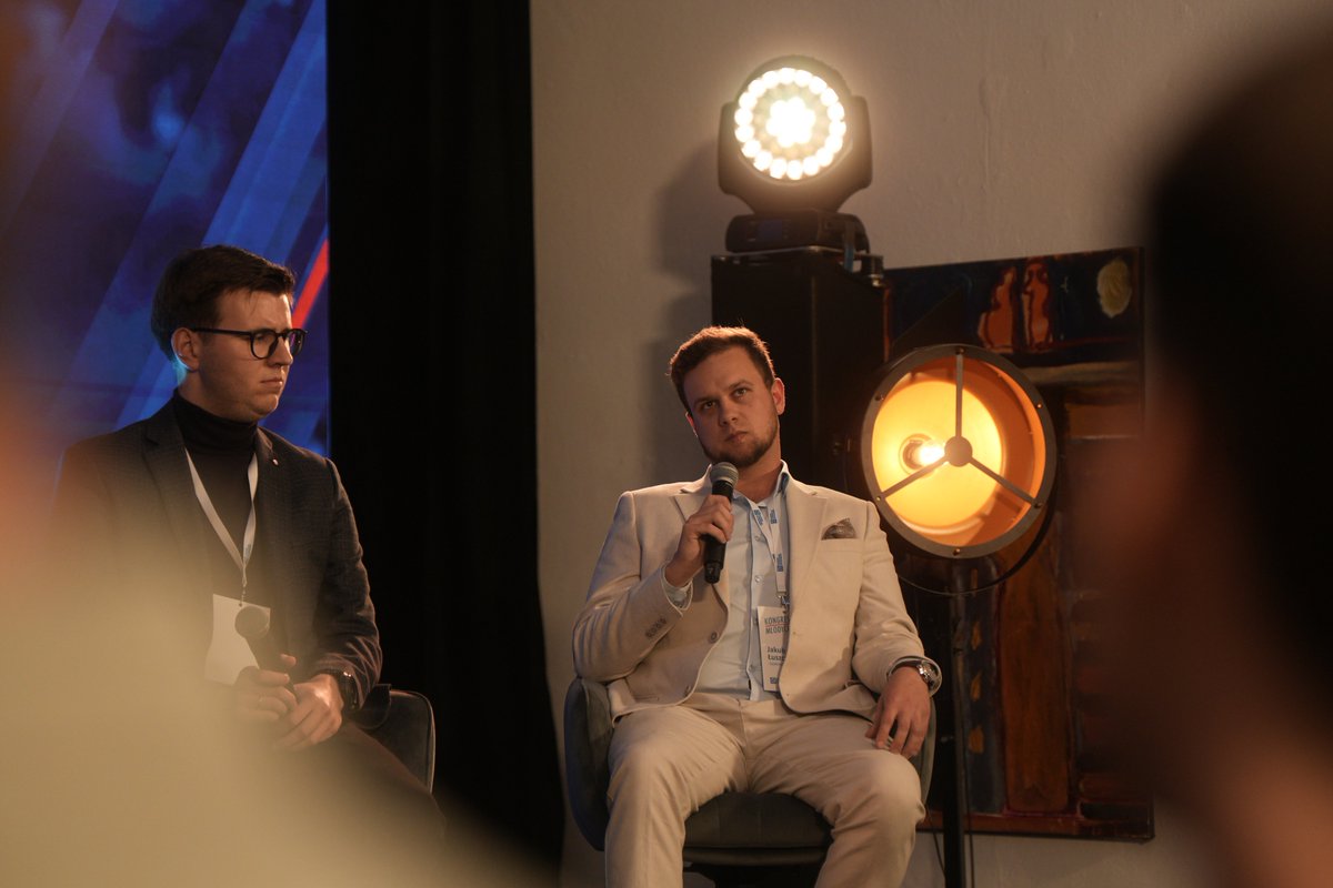 GOdnowy's tweet photo. 📢 Generacja OdNowy na EKR Kongres Młodych w Chełmie! 🚀🎯
@szymon_rybak, @erapostprawdy, @jakub_lus
Dziękujemy za zaproszenie i możliwość współtworzenia tego wydarzenia https://t.co/N726nZMhnd 🤝 #OdNowa #GO https://t.co/x0oPYQszfW