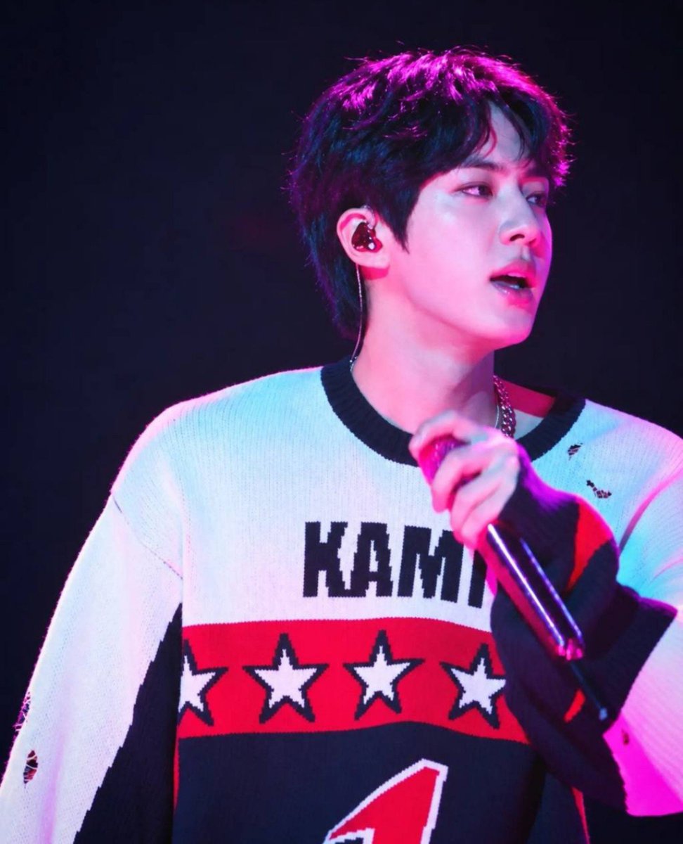 jinjinnomi's tweet photo. DON'T BE SCARED 
NA TTAERON MUNEOJYEODO 
HAN GEOREUM 
WE'LL BOUNCE BACK AND HIT, BOUNCE BACK AND HIT ANOTHER LEVEL https://t.co/tcXeKnSLIG
