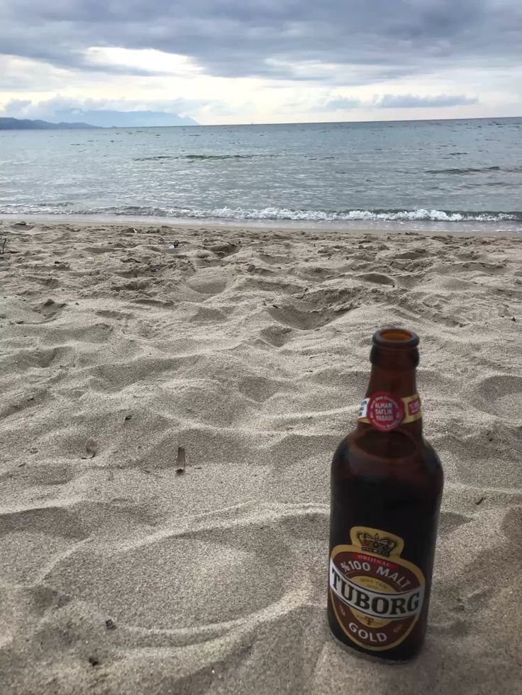 fethiyeKong's tweet photo. Bir yaza daha elveda #fethiye https://t.co/T3u5IL5LI4