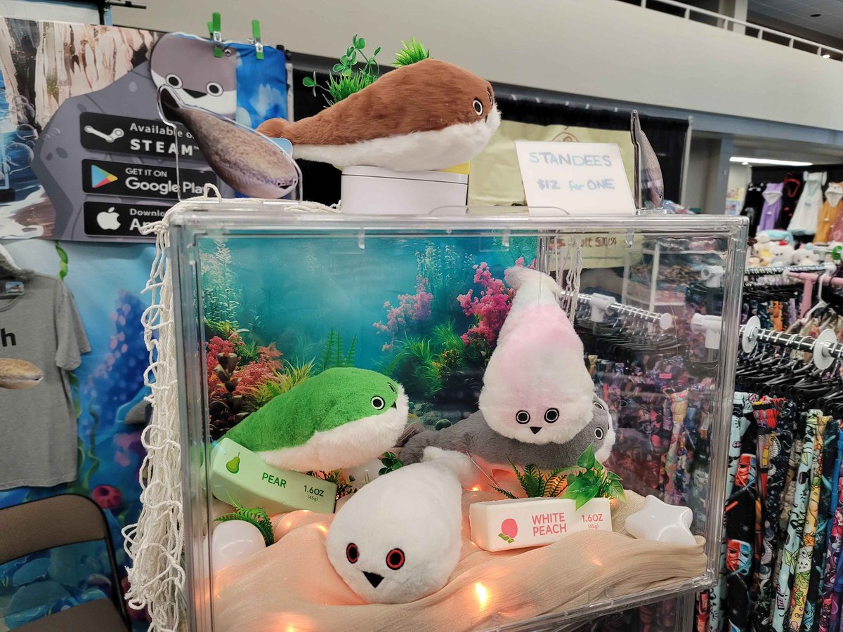 jawless_fish's tweet photo. One last day with the frembs. π
UwU Con has been such a fun weekend, and weβre not ready for it to end!
If youβre here today, come find us at Booth B108 before we pack up.
π Mesa Convention Center
β° 10 AMβ6 PM
Come find the fish.
#UwUCon #Sacabambaspis #JawlessFish https://t.co/MrwGOXOfNy