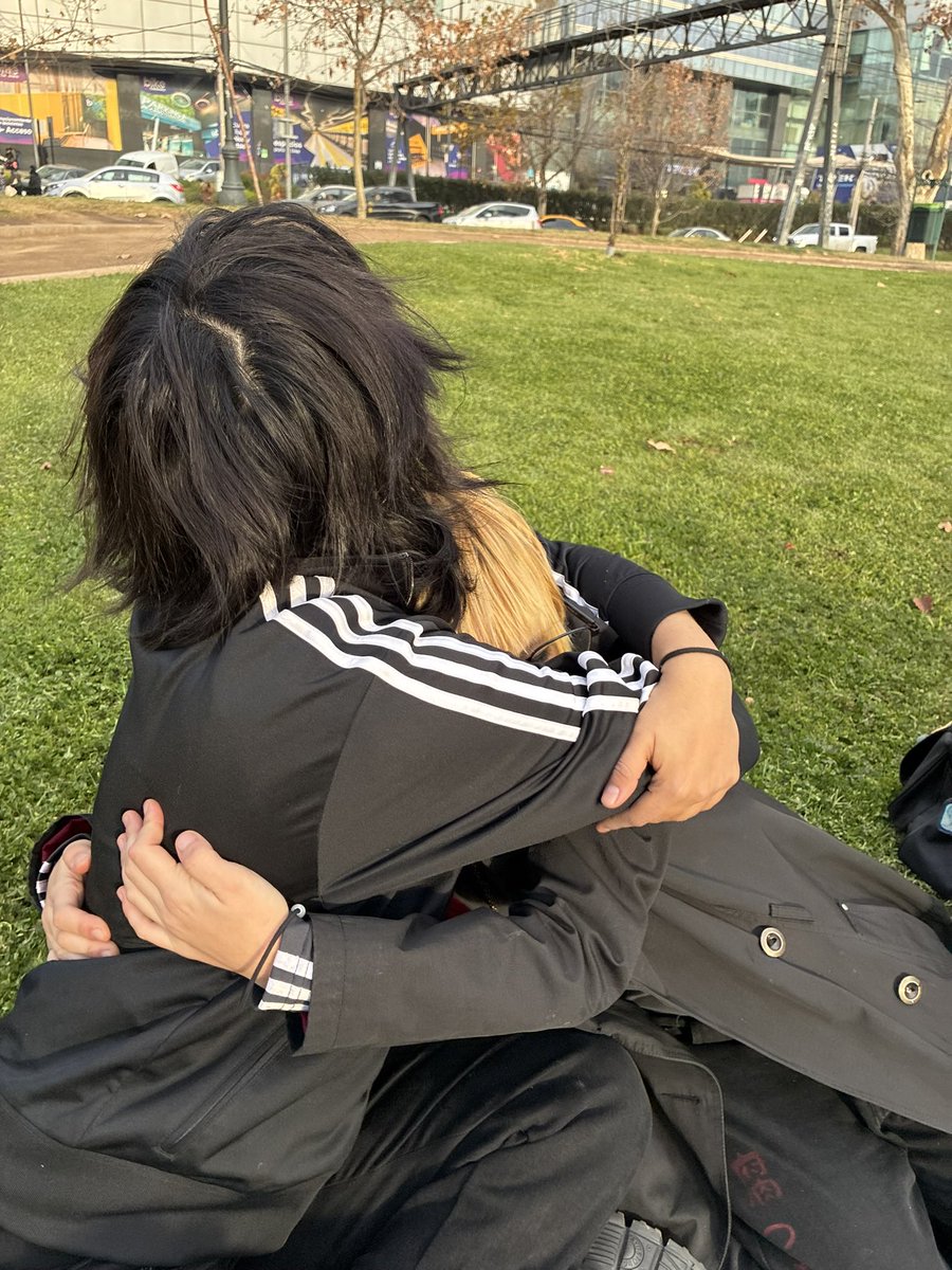 leonrdd0's tweet photo. sabes que david, no me interesa que rayan asesino a toda su familia es como un hijo para mi>:v https://t.co/W0vcvFdGTW