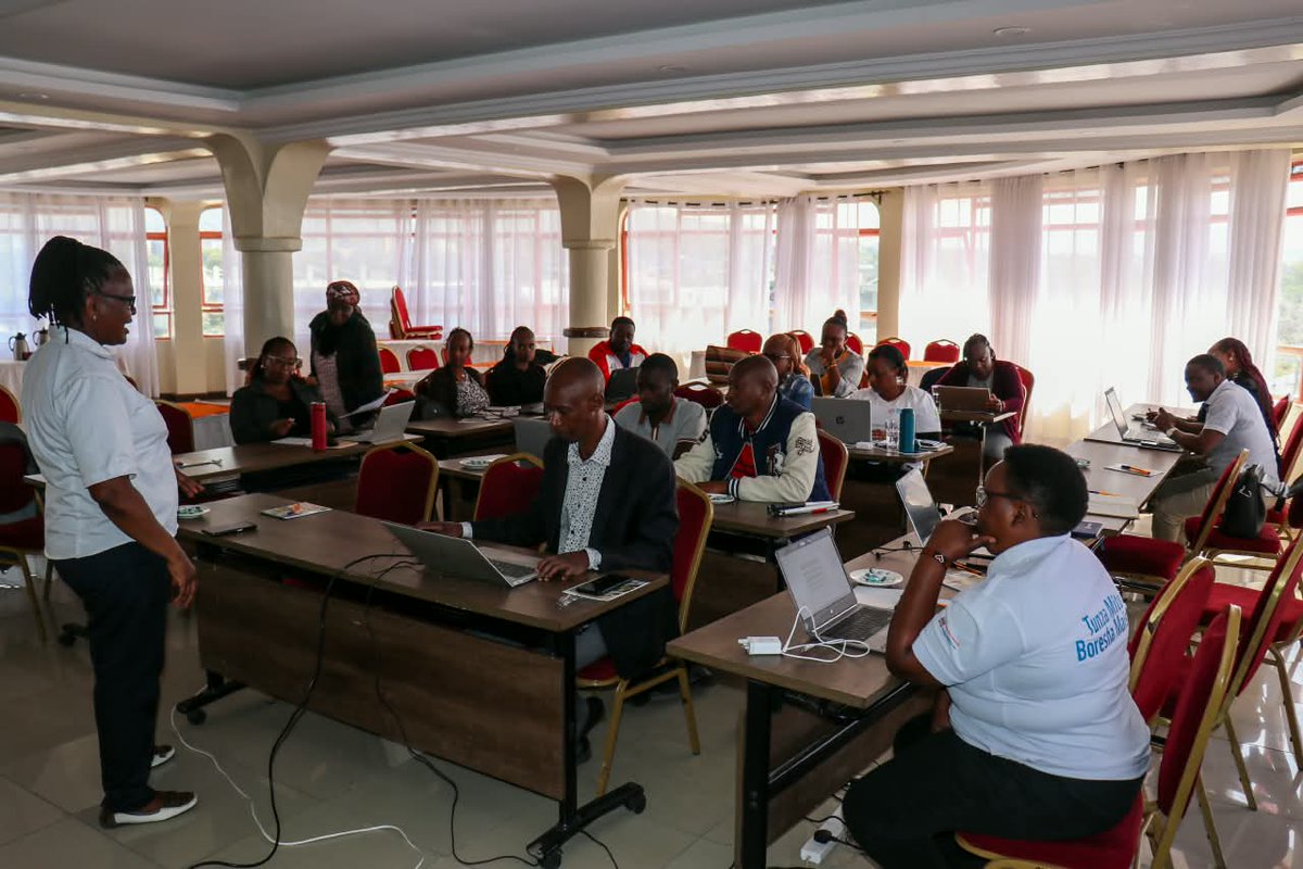 Mosesnoah254's tweet photo. Participated in the technical review and drafting of the Nyandarua County Waste Management Bill & Draft Policy under the #ToPPproject.
Grateful to learn, contribute and take part in policy processes that shape environmental governance.
#SustainableWasteManagement #YouthInAction https://t.co/d8cI8IfGSY