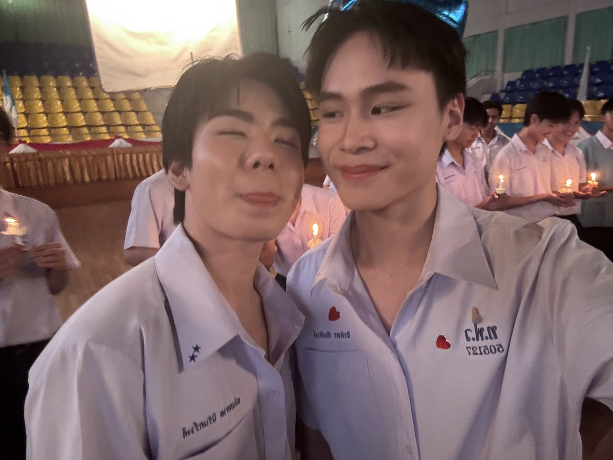 pvy_peak's tweet photo. อะๆรูปเก่าอีกรูปนึงไปวัยรุ่น
Best scene ของผม

LOVEX3 A TURNING POINT 

#LOVEx3_EP8 https://t.co/Uaw6oRes87