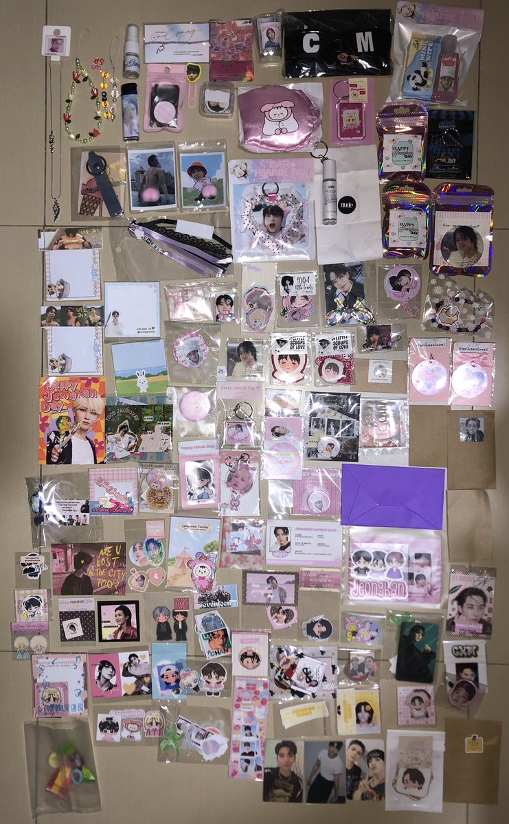 Cheolito_08's tweet photo. THANK YOU SA MGA NAKA TRADE KO SA ONSITE🫶

ALAM NG MGA KA ONLINE TRADE KO KUNG GAANO KA BONGGA AND TRADE KO PAG ONLINE 🥰

THANK YOU RIN SA NAKASAMA KO KANINA AS A GROUP, KILALA NIYO NA KUN SINO PO KAYU🫶🫶🥰🥰

#everyHANNIEday https://t.co/C27WpvS25W