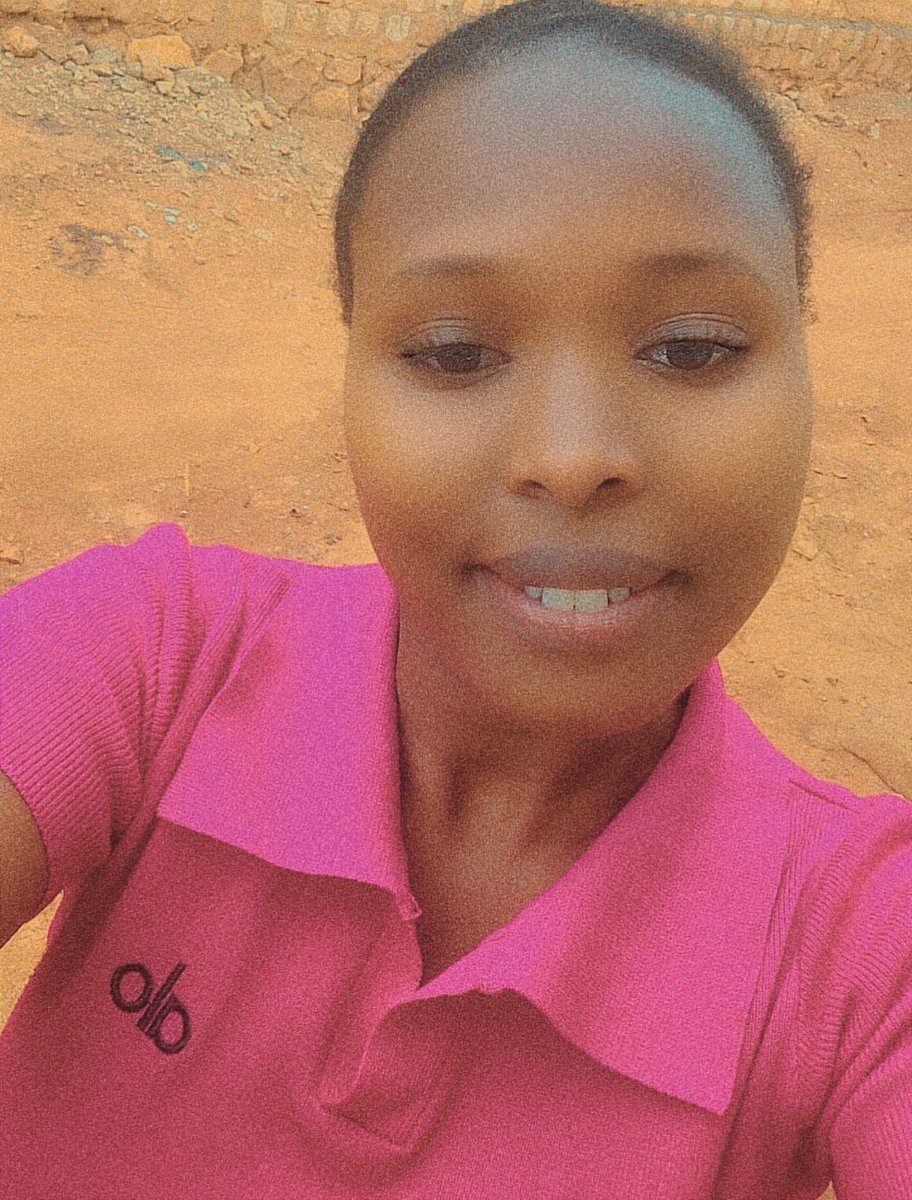 Allene3a's tweet photo. Goodevening my people. How was the Sunday. https://t.co/j3uF8ehk0C