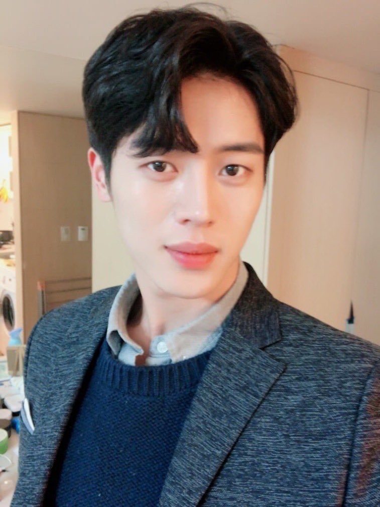woai2weeks's tweet photo. 요새20대젊은주안이에 자꾸 가능뜸 ㅋㅋ
일단 이런사진 데이팅앱에서많이본것가트미
ㅋㅋㅋㅋㅋㅋㅋㅋㅋㅋㅋㅋㅋ
얼굴점수상위1%뜨지만 자신은 뭐가잘생긴지
잘모르고 막 찍는20대중소기업직장인미 https://t.co/razxcBbGAd