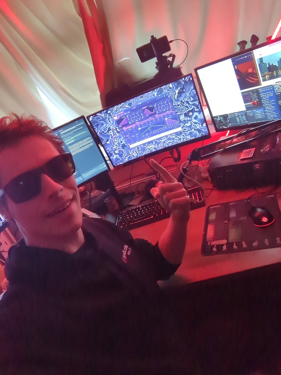 Human9499's tweet photo. vibe coding a synth come watch
https://t.co/1Q1xMl8O6k https://t.co/s8b8Zzk1EV