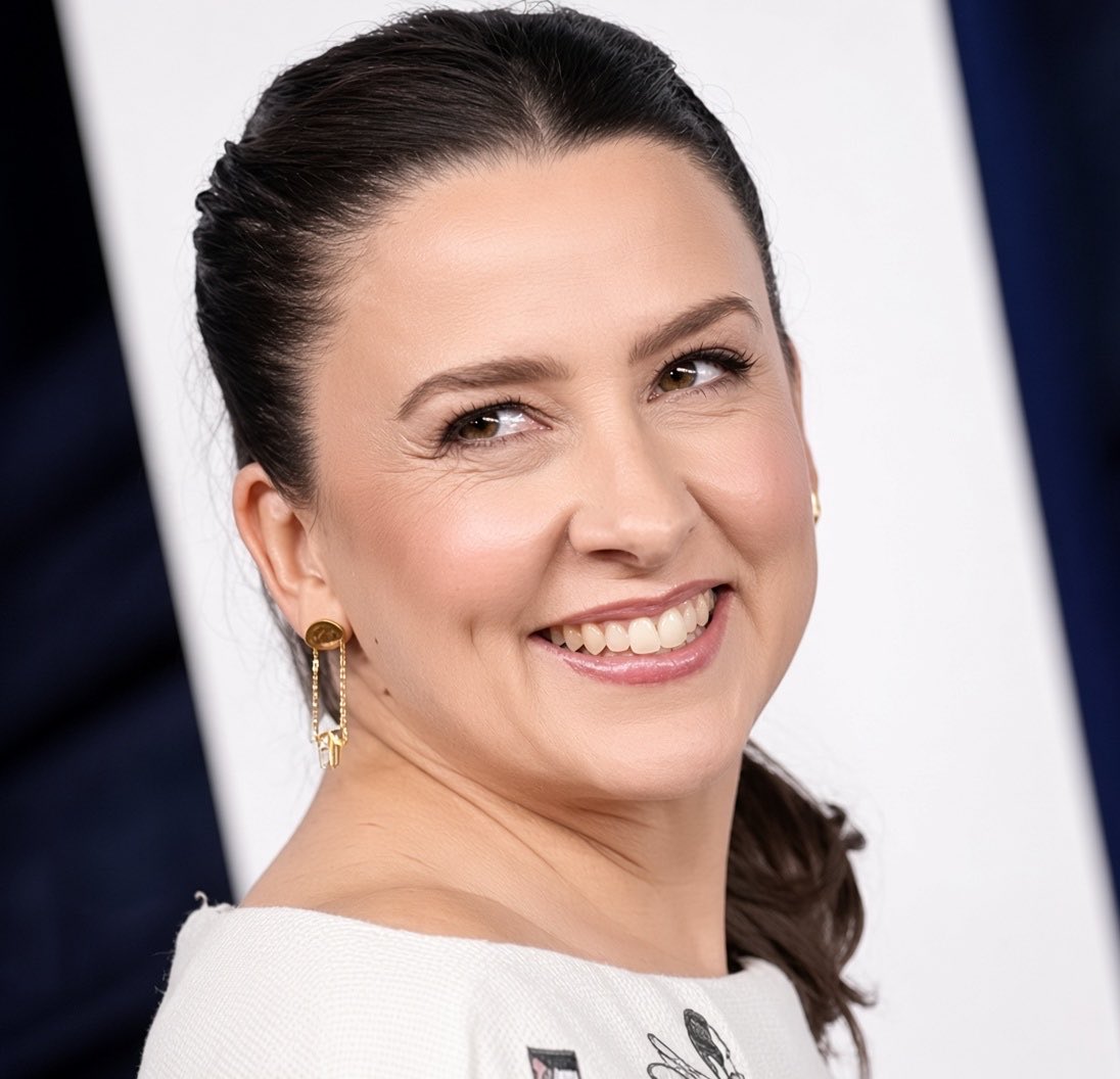 JimmyJ4thewin's tweet photo. 🚨NEW: Ms. Rachel was asked if she wanted to meet a huge celebrity.

Her response… https://t.co/RCCIGGwzkr