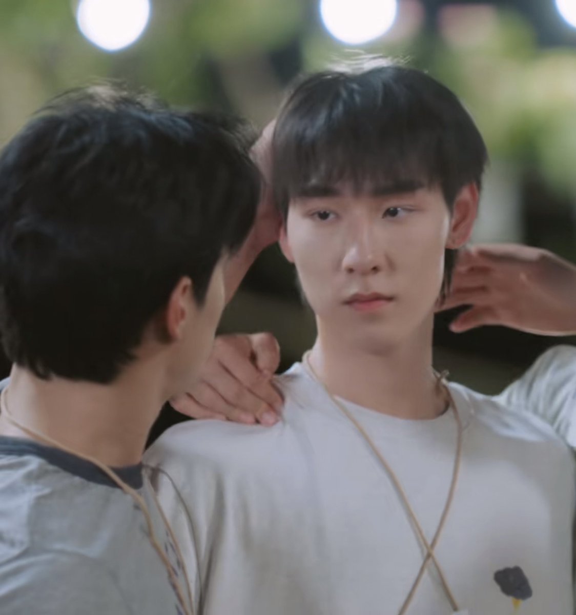 TingmeTing's tweet photo. เพื่อนกันไม่ลูบหัวกันนะ! ชั้นอยากลงตั้งเเต่อีพีที่แล้วละ!5555 @asia_srw @luckgulugig 

LOVEX3 A TURNING POINT

#LOVEx3_EP8 #asiasrw #ChokDitheechok https://t.co/gKBmRnPyJV